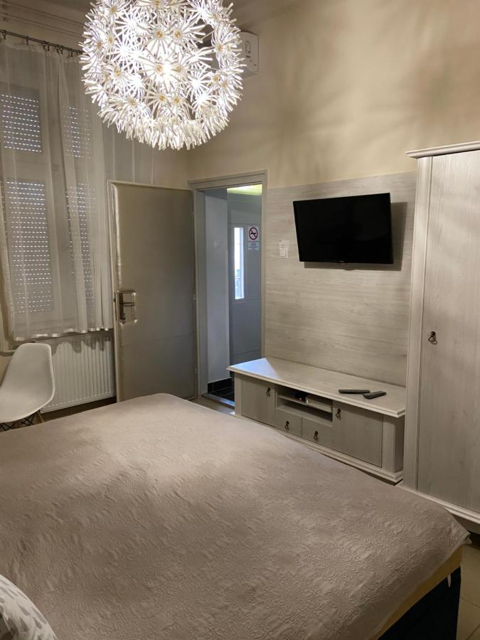 Senorita Apartamento Miskolc Exterior foto