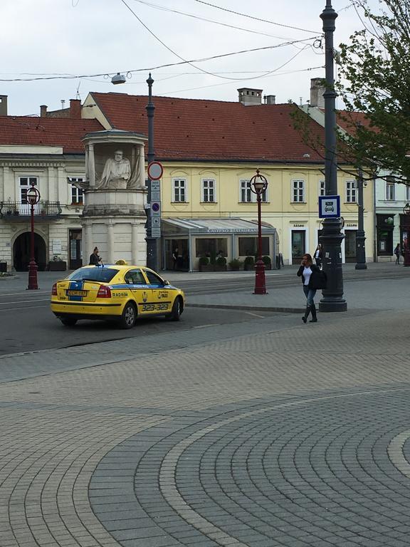 Senorita Apartamento Miskolc Exterior foto